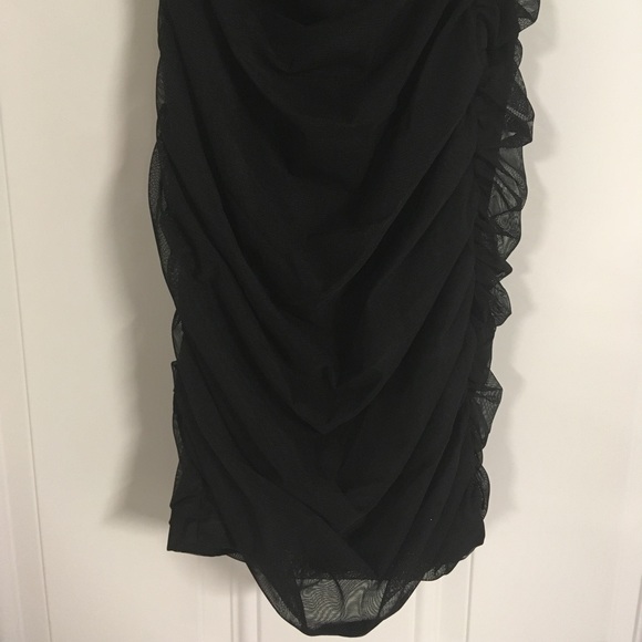 Little Black Dress (One Shoulder) - Picture 6 of 6